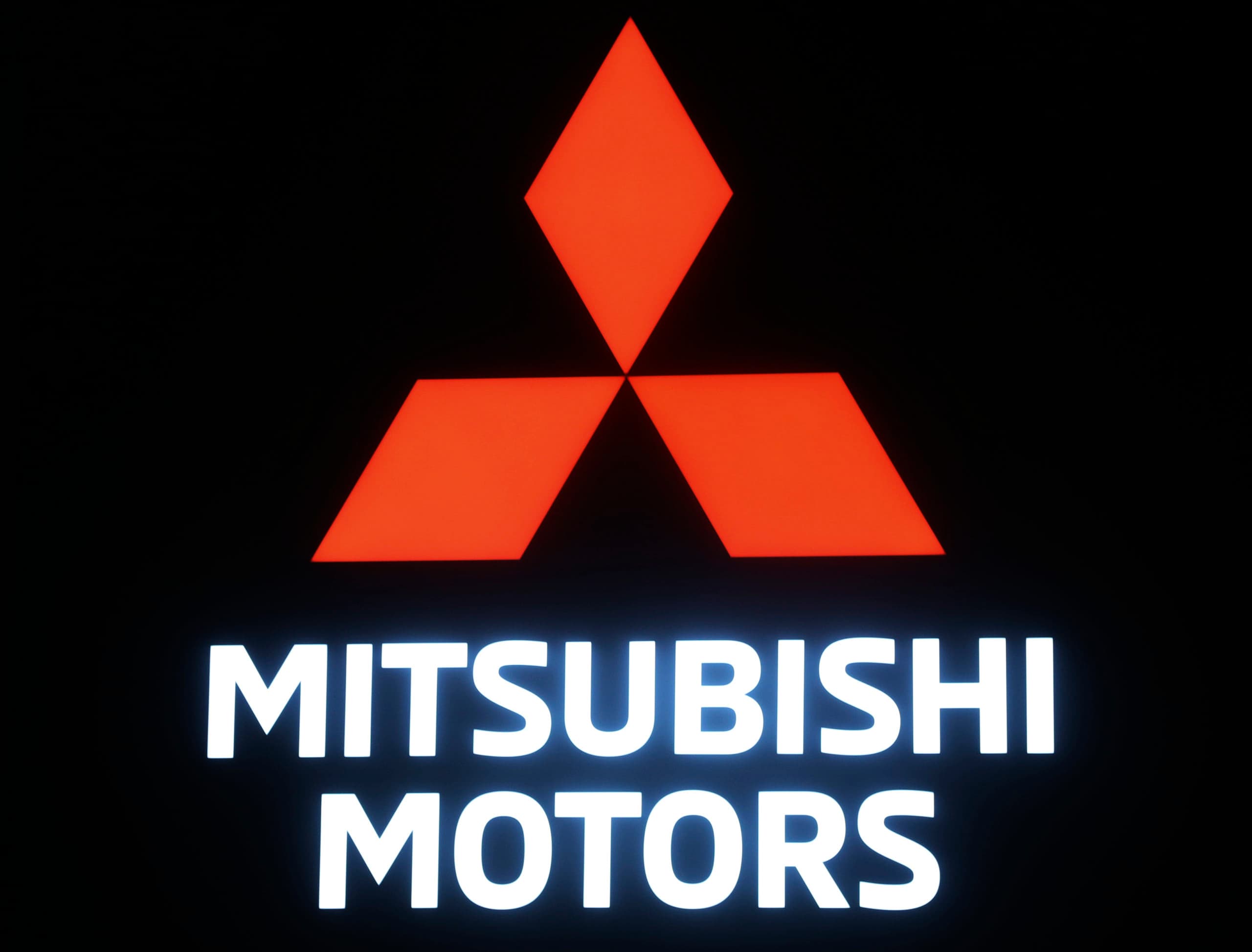 Mitsubishi, nagplano ng P7-B na hub para sa pag-export ng mga electric vehicle