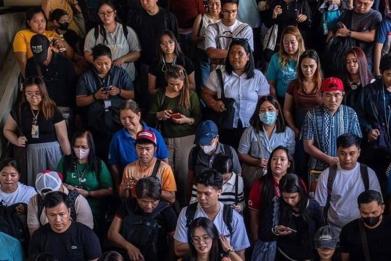 Karamihan ng mga Pilipino, Walang Magawa Laban sa Korapsyon Ayon sa SWS