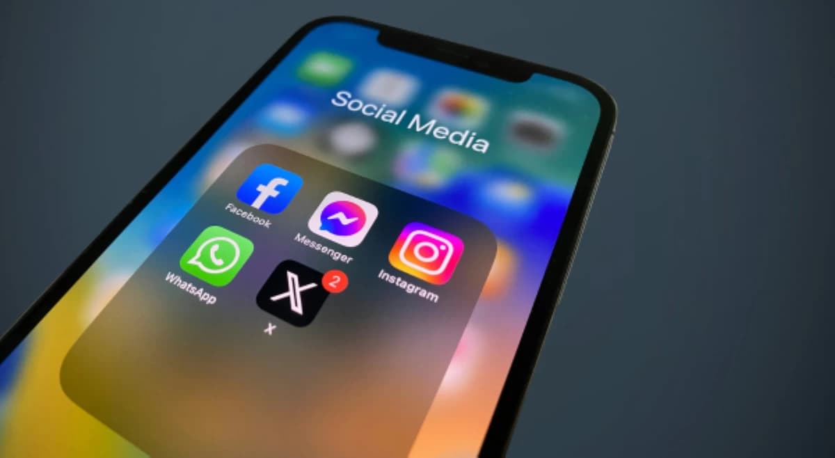 Mga Impormasyon na Dapat Iwasan ng Kabataan sa Social Media