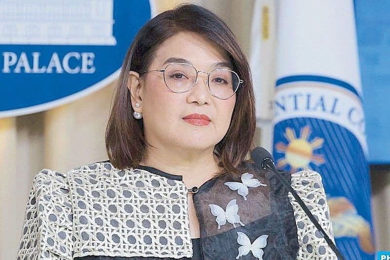 Castro: Senador Imee Marcos, may layuning iligtas si VP Duterte sa impeachment