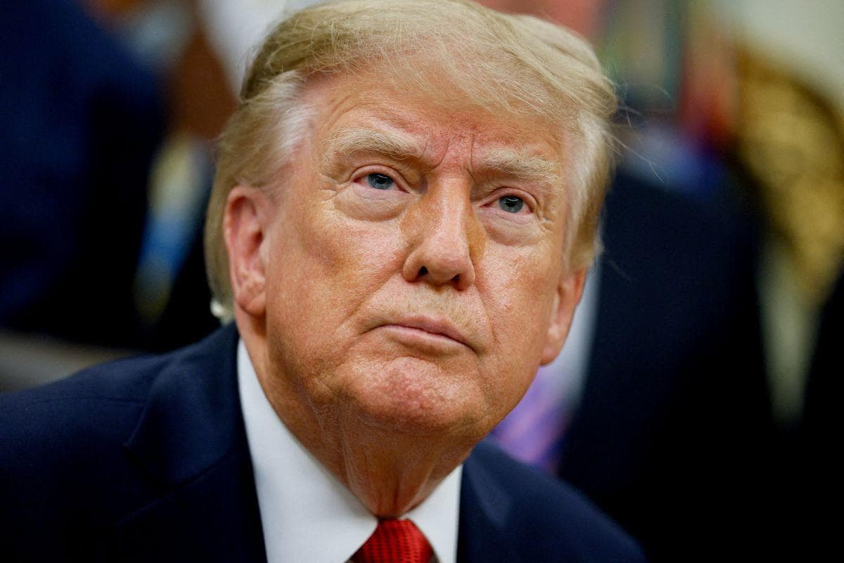 Trump, itinanggi ang pag-aalok ng tulong sa Iran kapalit ng nuclear concessions