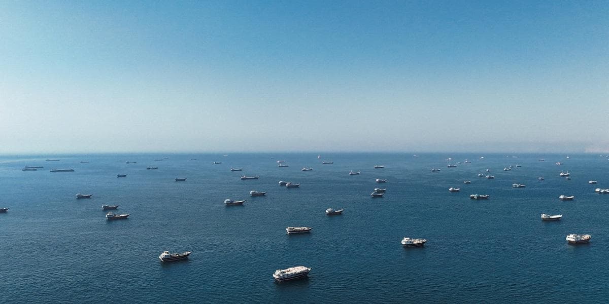 Pagbaba ng Trapiko ng Barko sa Strait of Hormuz Dulot ng Alitan ng US at Iran