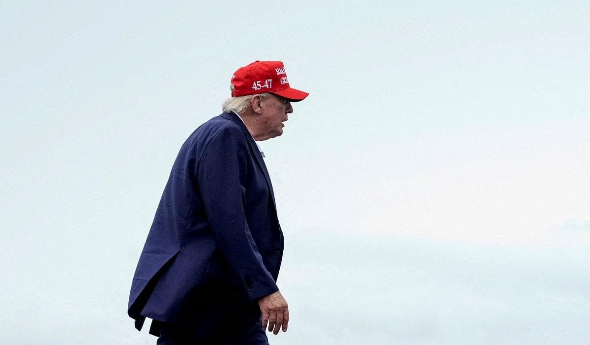 Trump: Iran Dapat Sumuko, Banta sa Oman na Bombahin