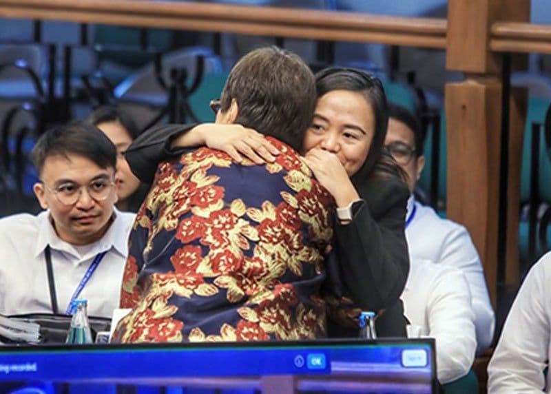 Pagkakaibigan sa Kabila ng Henerasyonal na Paghahati ng mga Abogado