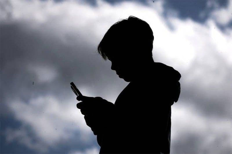 Panukalang pagbabawal sa social media para sa mga batang wala pang 16, muling inihain