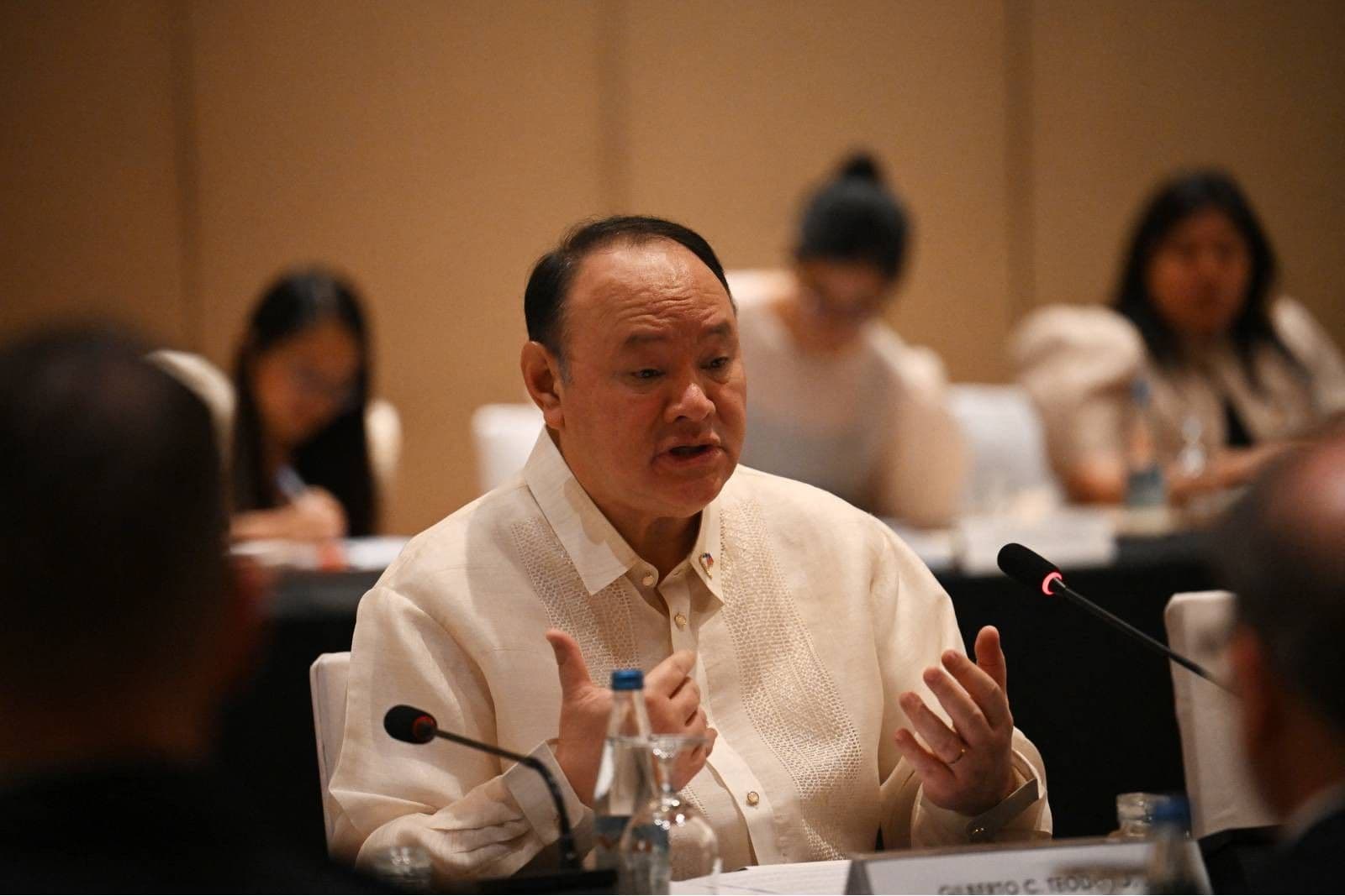 DND at Chinese Embassy, Nagpalitan ng Akusasyon Hinggil sa Kawalang-Batas