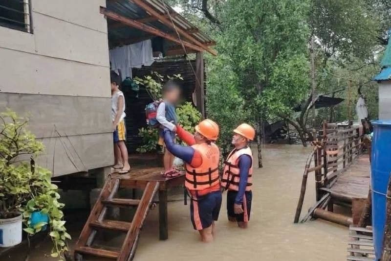 215 Pasahero, Na-stranded Dahil sa ‘Habagat’ — PCG