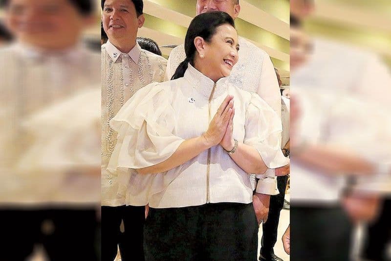 Pagkakaiba ni Sara at Leni sa Hypothetical na Halalan, Humigpit ayon sa OCTA