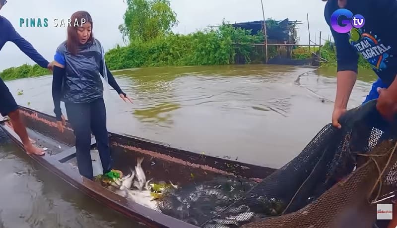 Mga Magsasaka sa Candaba, Nagsisilbing Mangingisda Tuwing Tag-ulan Dahil sa Dagsang Isda