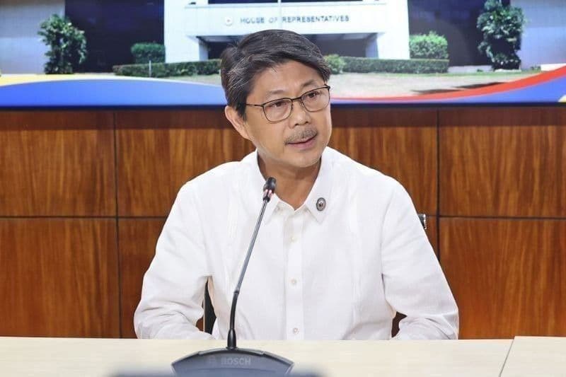 Pangako ng Speaker sa Transparent na Proseso para sa 2027 Pambansang Badyet