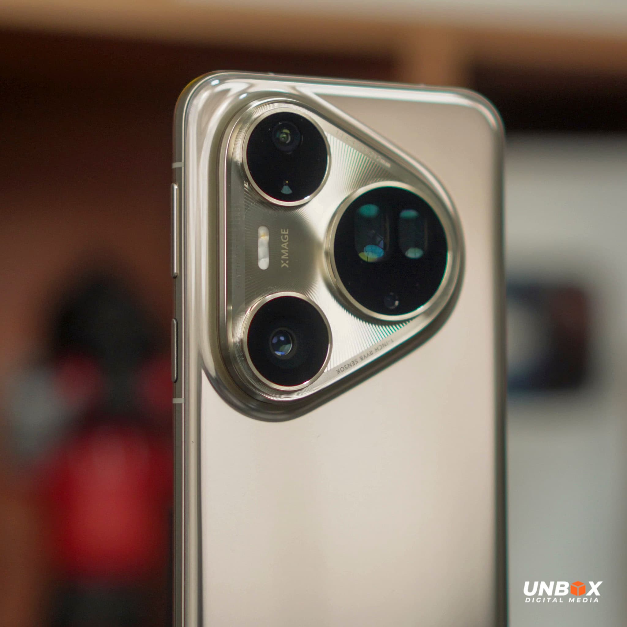 Bakit mas mura ang mga bagong flagship ng Huawei kumpara sa nakaraang modelo?