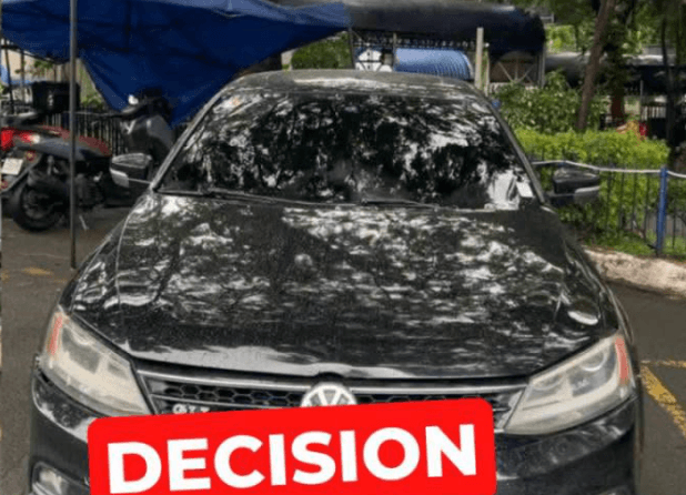 Lisensya ng drayber ng kotse, tuluyan nang inalis ng LTO dahil sa pekeng plaka at iba pang paglabag