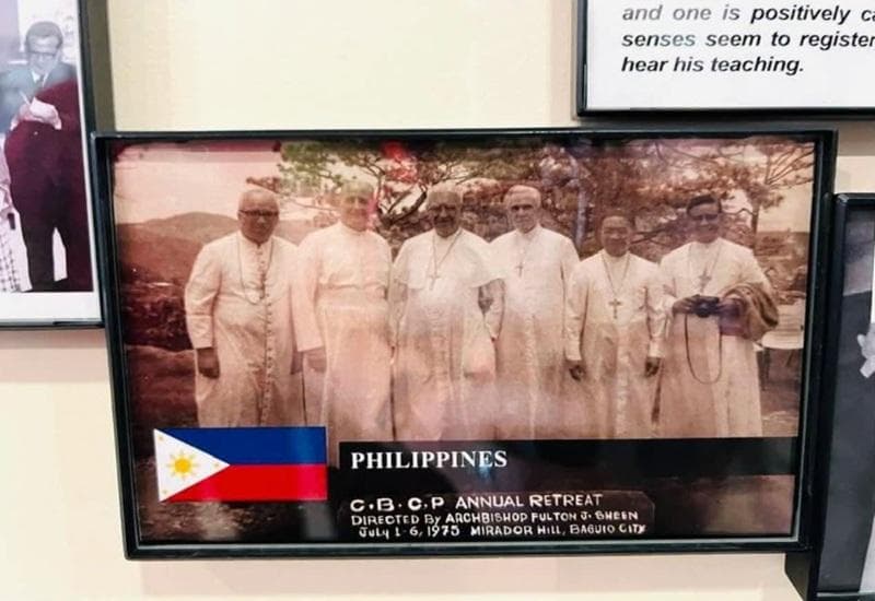 Pagbisita ni Archbishop Sheen sa Baguio noong 1975 para sa Retreat ng mga Obispo