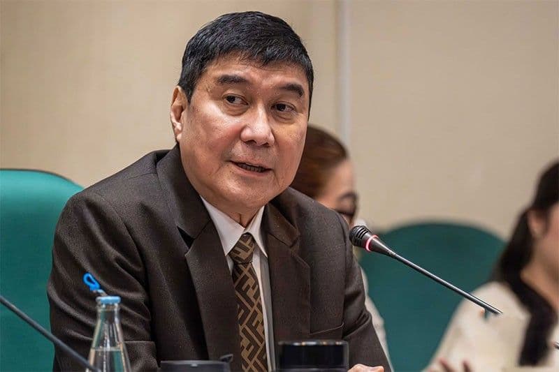 Sen. Raffy Tulfo, nagbigay-diin sa mga isyu ng palakasan sa pabahay ng gobyerno