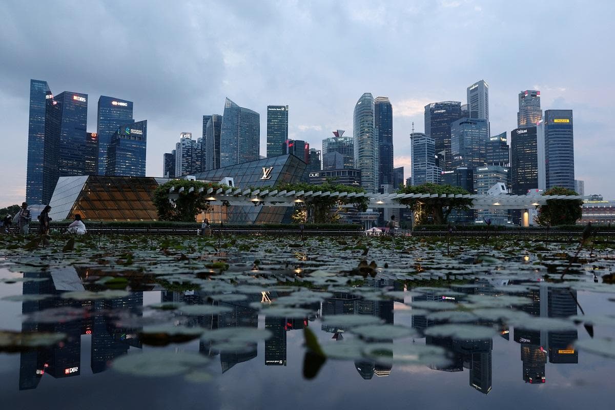 Singapore, naglunsad ng dating platform para sa mga pampublikong opisyal