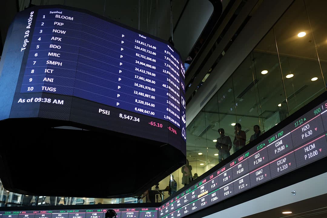 Maingat na Kalakalan Inaasahang Magpapatuloy Bago ang Paglabas ng Datos sa Inflasyon at GDP