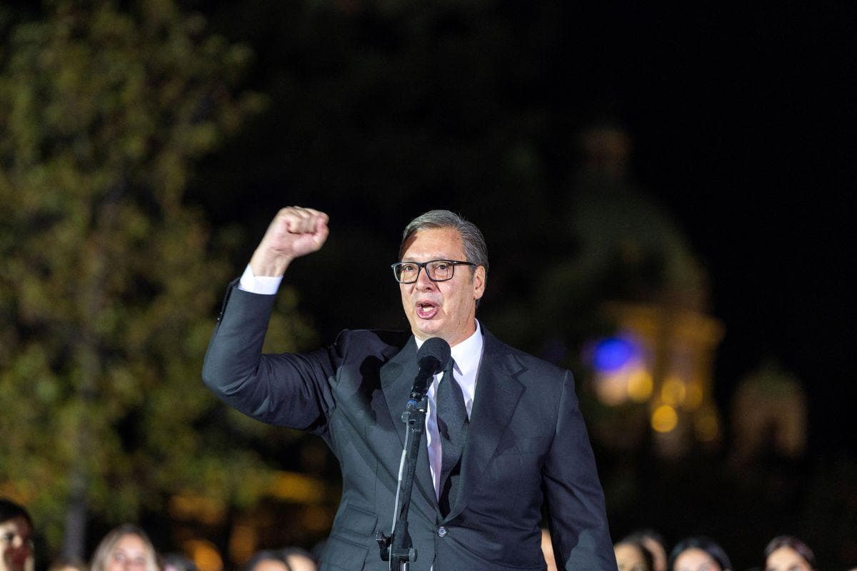 Pagsasakatuparan ng Maagang Halalan sa Serbia Matapos Magbitiw si Pangulong Vucic