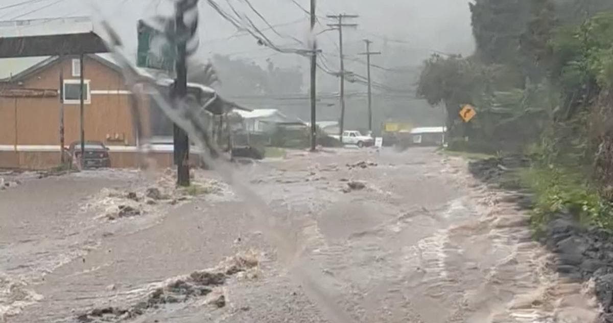 130,000 katao sa Hawaii, nawalan ng kuryente matapos ang pagbagsak ng Hurricane Lala bilang tropical storm
