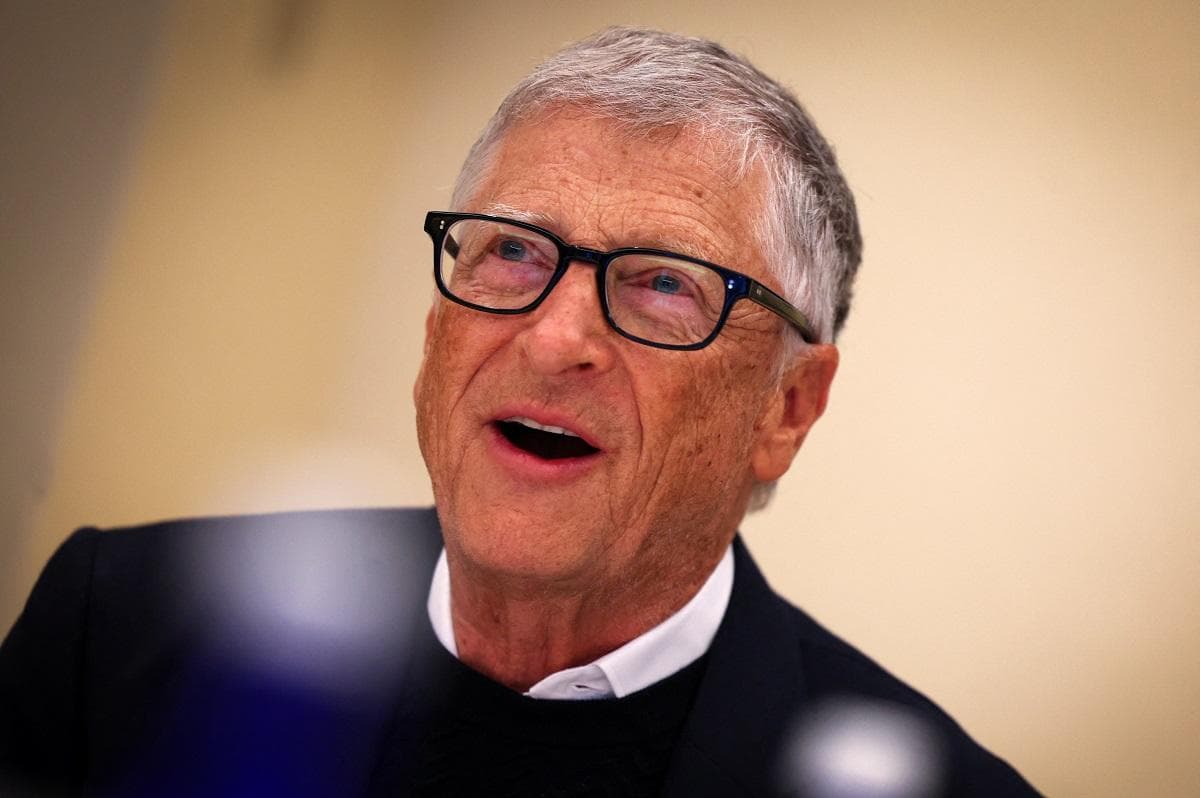 Bill Gates nanawagan para sa mga hakbang sa seguridad ng AI, kabilang ang batas
