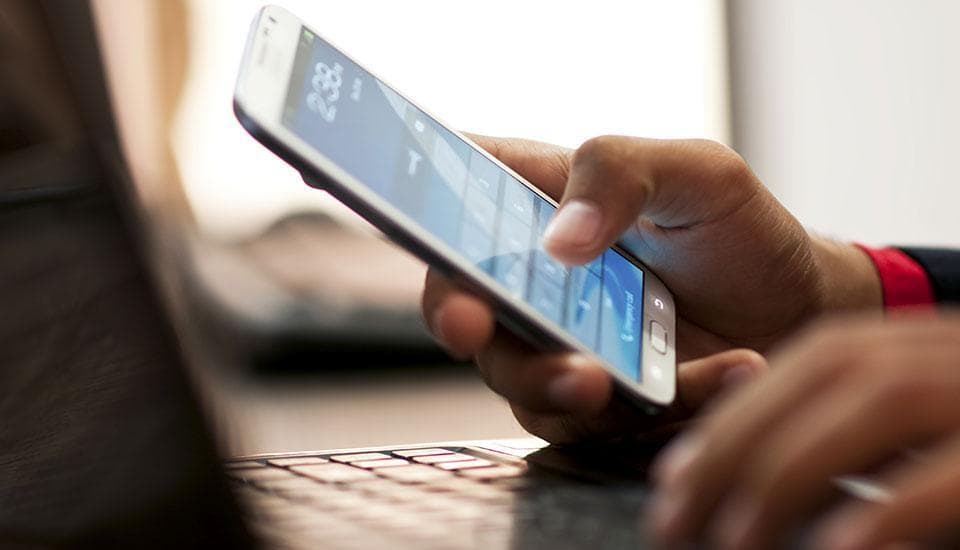 NTC, nagpataw ng P100,000 na multa araw-araw sa DITO, Globe, at Smart dahil sa hindi magandang serbisyo sa mobile broadband